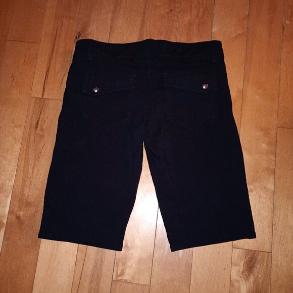 Capris Lip Service - Picture 2 of 3